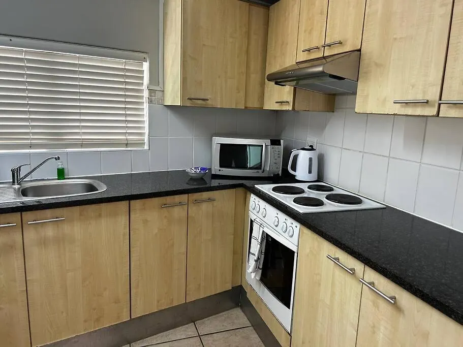 Pool Parking Wifi Gym Planet Africa Apartment Cape Town 0*,  South Africa